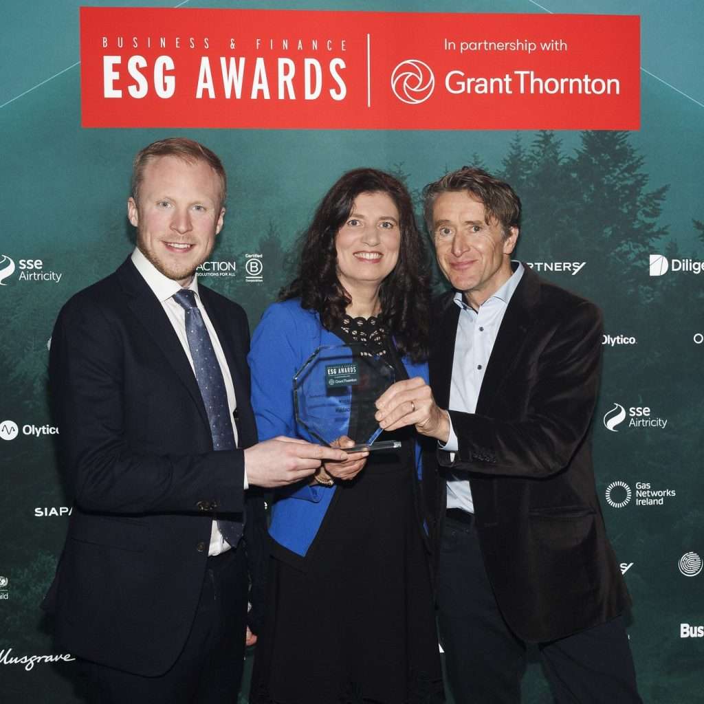 Peter Scott Onclusive presenting our award ESG Awards - Wildacres.ie