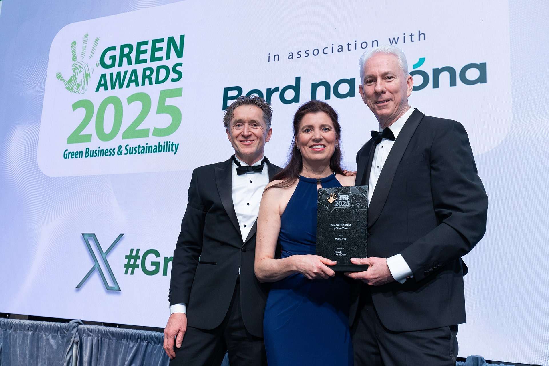 Spirit of Wicklow Awards Gilly Taylor and Brian O'Toole co-founders of Wildacres being presented with Green Business of the Year Award by Tom Donnellan CEO Bord Na Mona